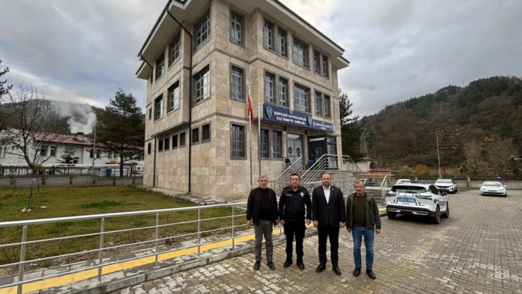 Şenpazar Belediye Başkanı Çınar'dan İlçe Emniyet Amirliği'ne Ziyaret