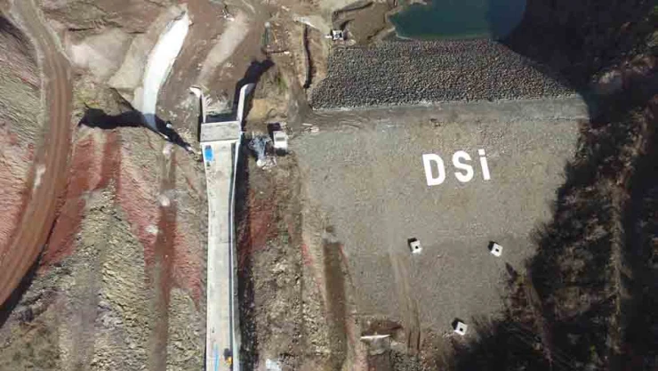 Sevindik Göleti'nde çalışmalar aralıksız devam ediyor