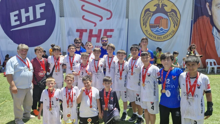 Sherin İneboluspor'dan Hentbola Anlamlı Katkı