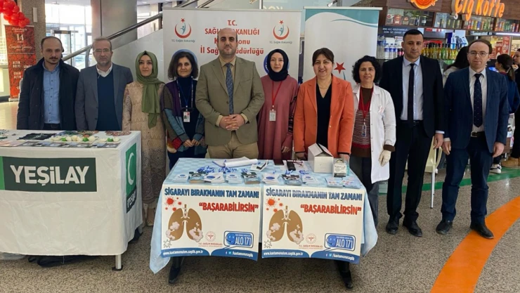 Sigaranın Zararlarını Anlattılar