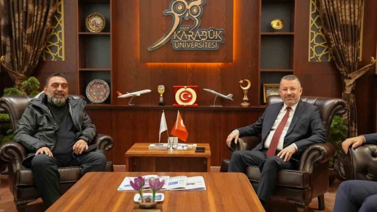 Sinema Sanatçısı Ahmet Yenilmez, Rektör Kırışık İle Görüştü