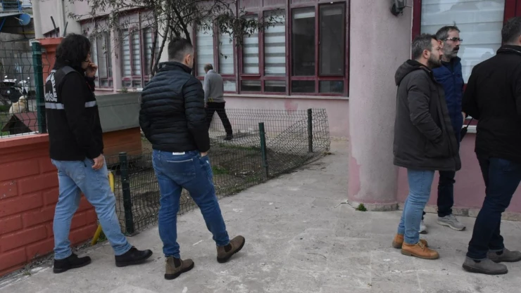 Sinop Polisevi'nden Düşen Üniversite Öğrencisi Yaralandı