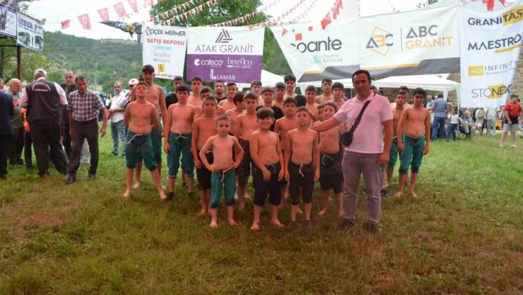 Sinop'ta 17. Güreş Ve Keşkek Festivali'ne Yoğun İlgi