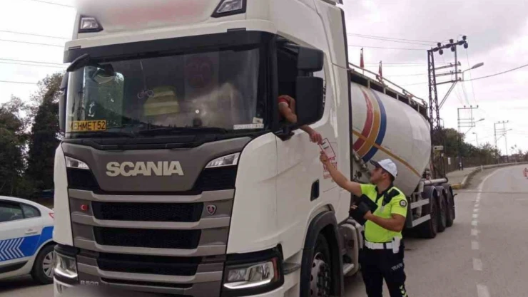 Ağır Tonajlı Araç Sürücülerine Uyarı