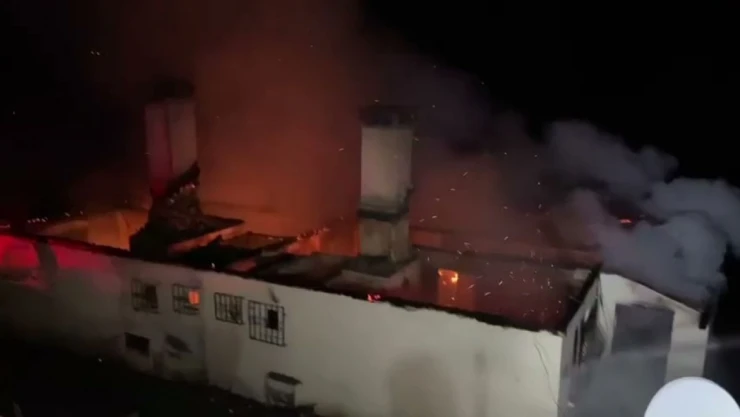 Sinop'ta Ev Yangını