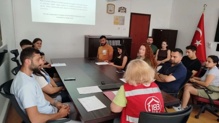 Sinop'ta Evlilik Öncesi Eğitim Desteği