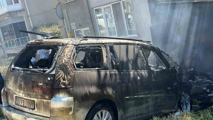 Alevlere Teslim Oldu