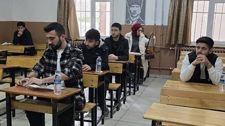 Sinop'ta Gençler Umre İçin Yarıştı