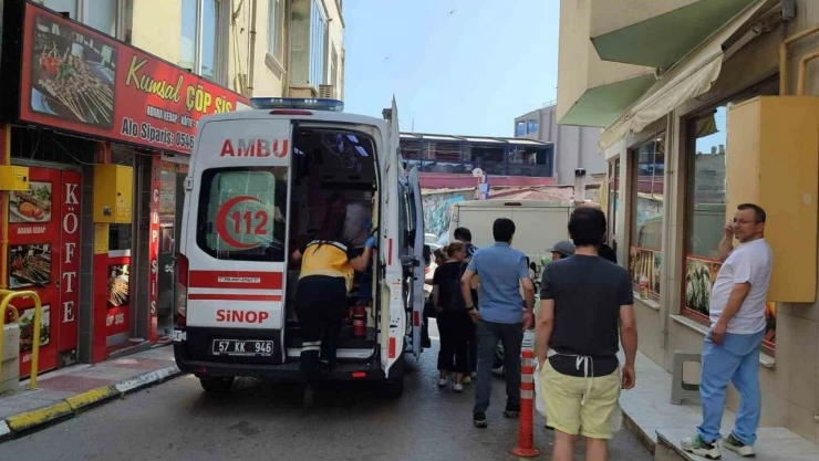 Sinop'ta Otomobilin Çarptığı Yaya Yaralandı