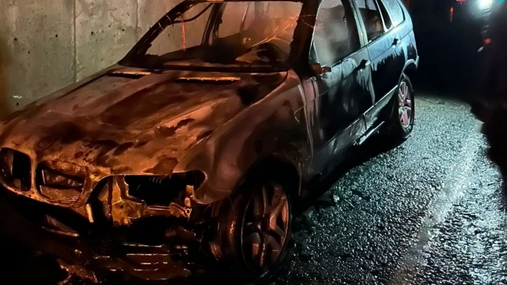 Sinop'ta Yabancı Plakalı Araç Küle Döndü