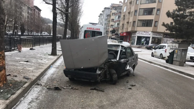 Stadyum Caddesi'nde kaza 1 yaralı