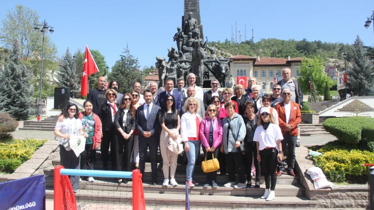STK'lardan 19 Mayıs'ta Ortak Çelenk Töreni