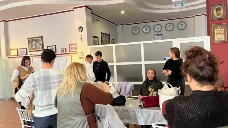 Özel Bireylere Ücretsiz Tıraş