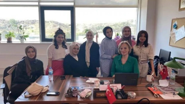 Sungurlu MYO Öğrencileri 5 Ayrı Bilimsel Çalışmanın Sunumunu Yaptı