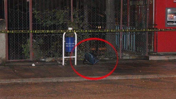 Şüpheli çanta korkuttu