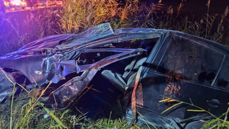 Takla Atan Otomobil Hurdaya Döndü