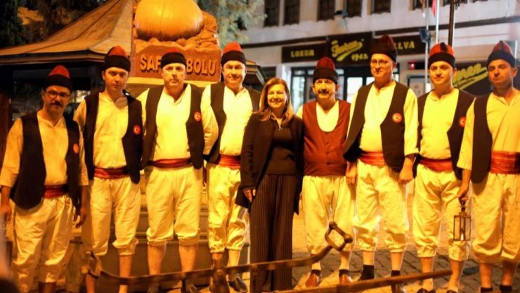 Tarihi Sokaklar Tulumbacıların Sesleriyle İnledi