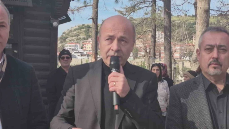 Tarihinde İlk Kez Hibe Edildi, Dualarla Hizmete Girdi