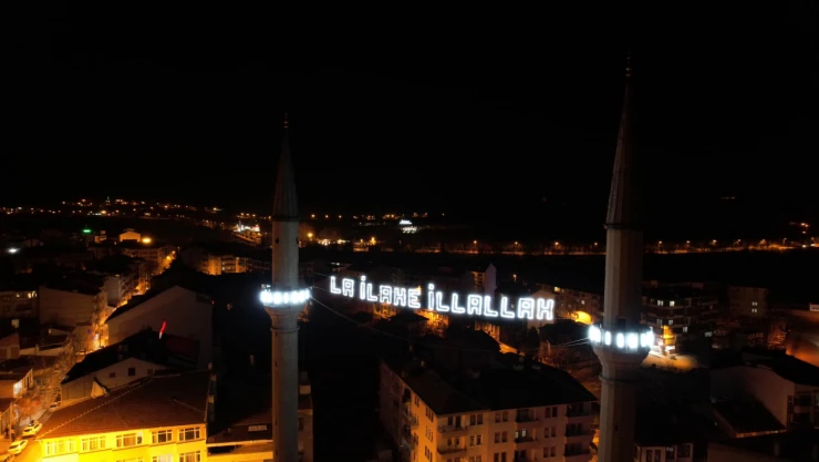 Taşköprü'de Ramazan Ayı İçin Mahya Asıldı