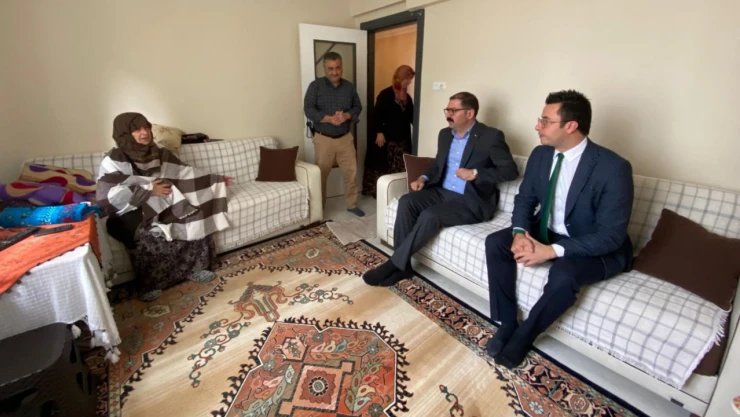 Taşköprü Kaymakamı Demirdağ'dan Dünya Yaşlılar Günü Ziyareti