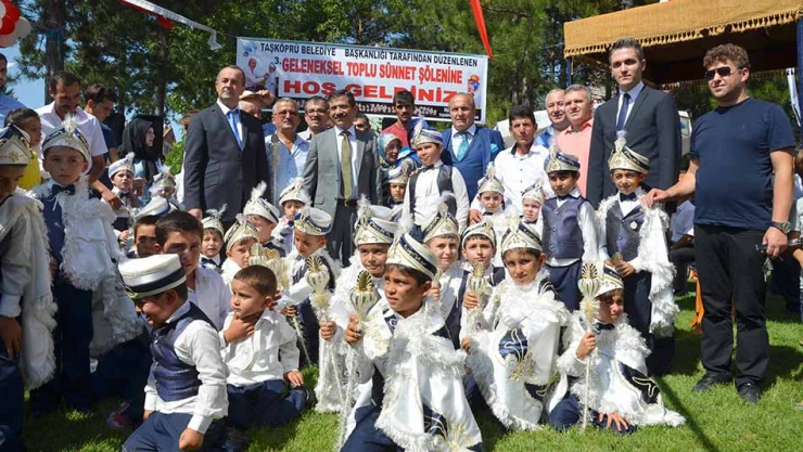 Taşköprü'de toplu sünnet şöleni düzenlendi