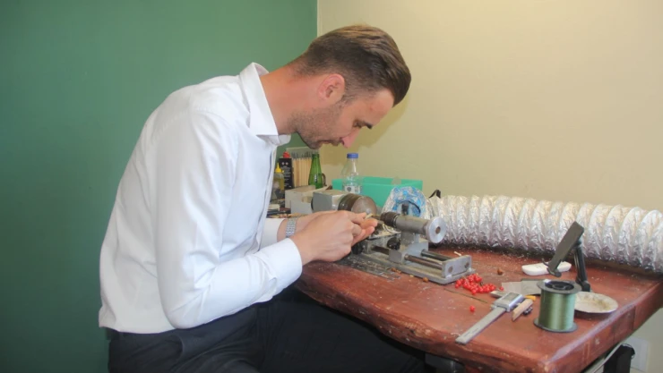 Tesbih Merakı Gelir Kapısı Oldu