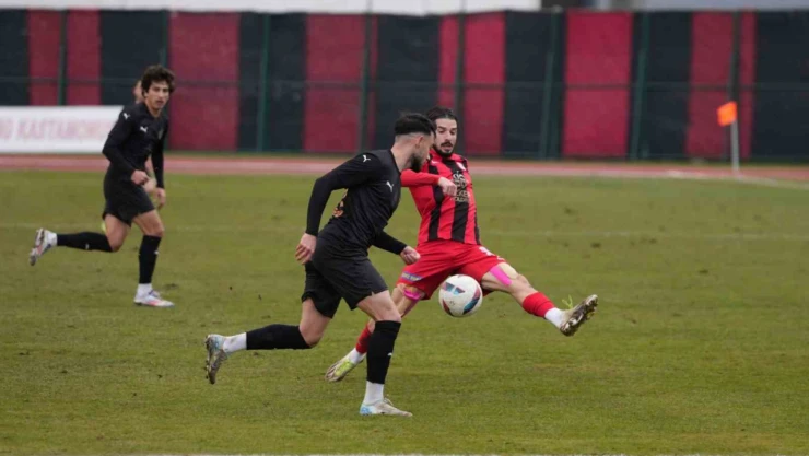 Kastamonuspor, Beykoz Anadoluspor'u Mağlup Etti: 2-0