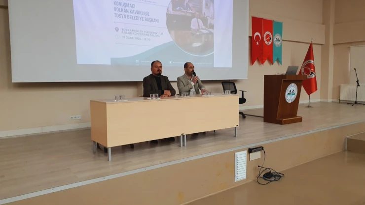 Tosya Belediye Başkanı Volkan Kavaklıgil, Gençlerle Buluştu