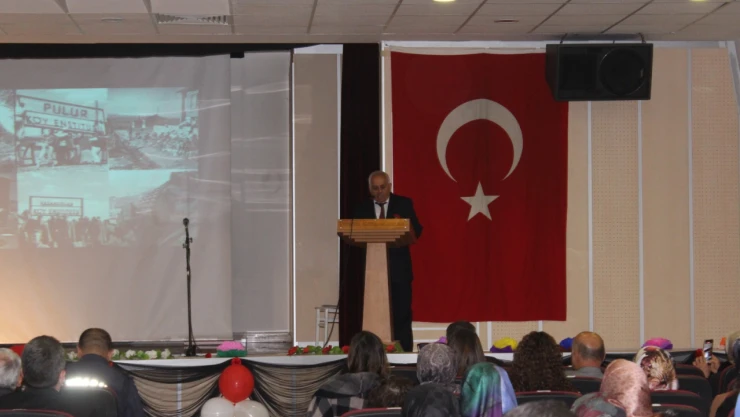 Tosya'da Öğretmenler Günü Kutlandı