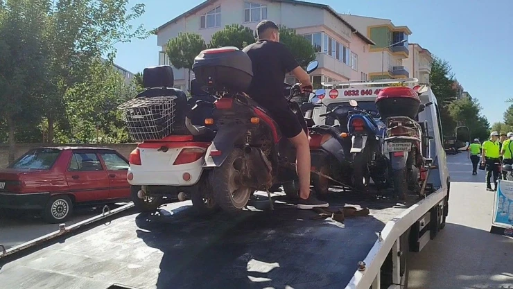 Trafik Ekiplerinden Sıkı Denetim