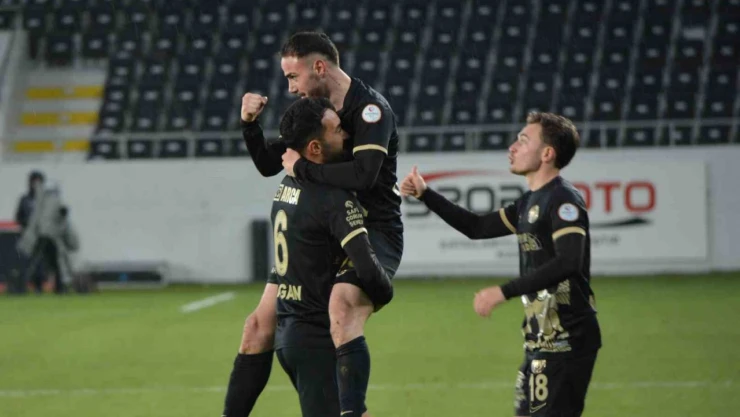 Çorum FK: 3 - Manisa FK: 2