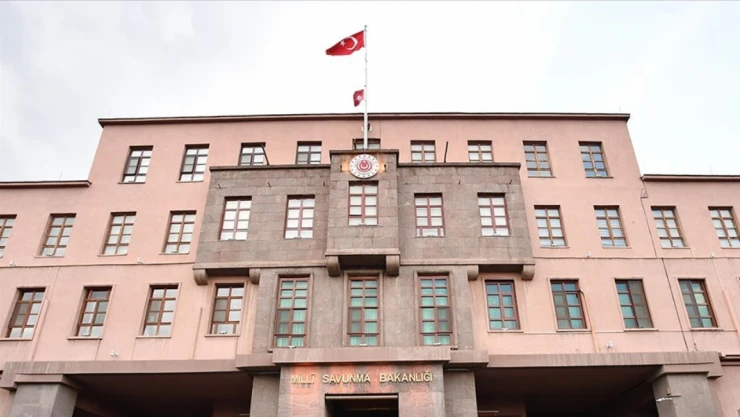 TSK'ya Muvazzaf Subay Alınacak