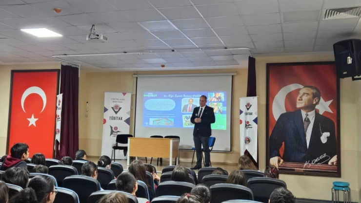 TÜBİTAK Bilim Söyleşileri Gerçekleştirildi