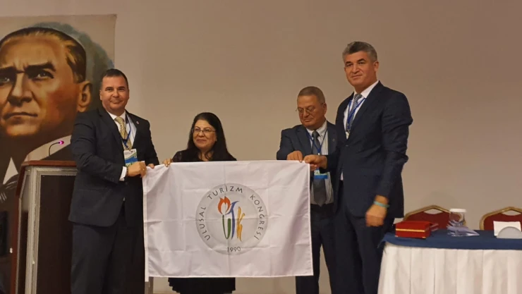 Turizm Fakültesi bayrağı devraldı