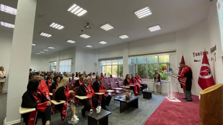 Turizm Fakültesi'nde Mezuniyet Töreni