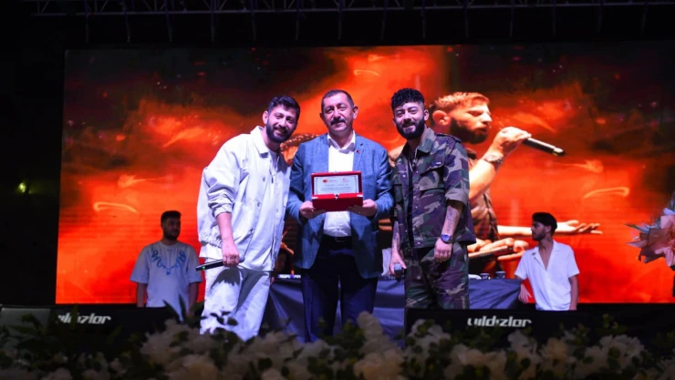 Türk Dünyası Günleri'nde gösterişli kapanış