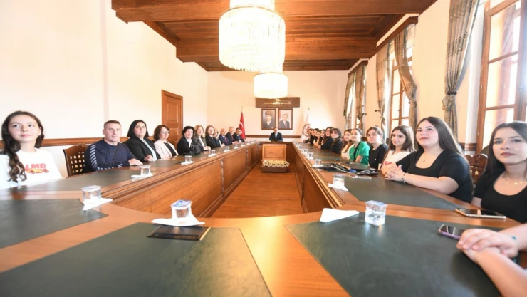 Türkçe Eğitimin Balkanlar'daki Asırlık Çınarı: Tefeyyüz