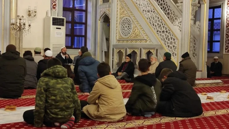 Türkeli'de Aileler Sabah Namazında Buluşuyor