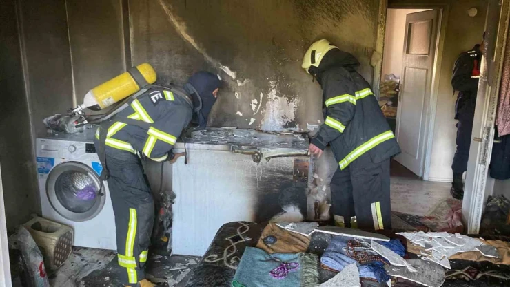 Türkeli'de Elektrik Kaynaklı Çıkan Yangın Korkuttu