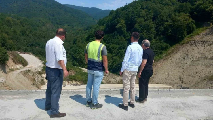 Türkeli'de Zimari Göleti'nde Çalışmalar Sona Yaklaşıyor