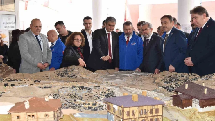 Türkiye'de İlk Kez Düzenlenen SOSYALFEST Başladı