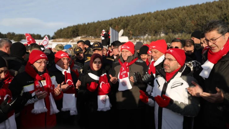 Türkiye,  Sarıkamış'ta Şehitler İçin Yürüdü