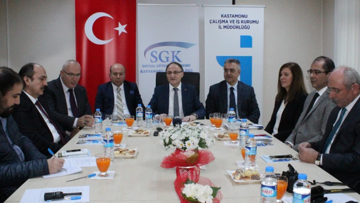 'Ülkemizde iş beğenmeme var'