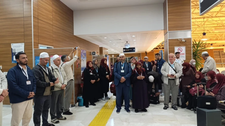 Umre İçin İkinci Uçak Uğurlandı