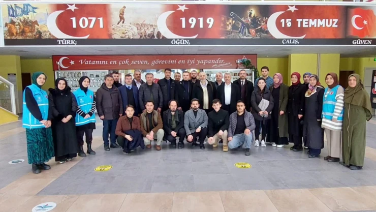 Umre Ödüllü Bilgi Yarışması Yapıldı