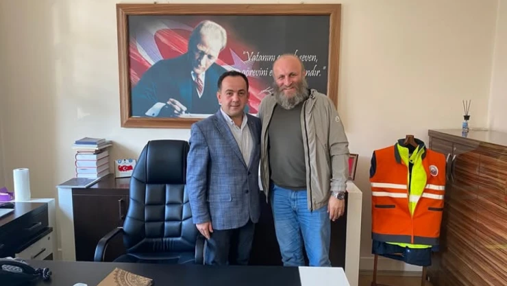 Ünlü Oyuncu Çetin Altay'dan Tosya Belediyesi'ne Ziyaret