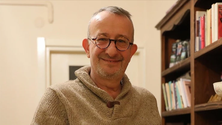 Ünlü Oyuncu Naşit Özcan Vefat Etti