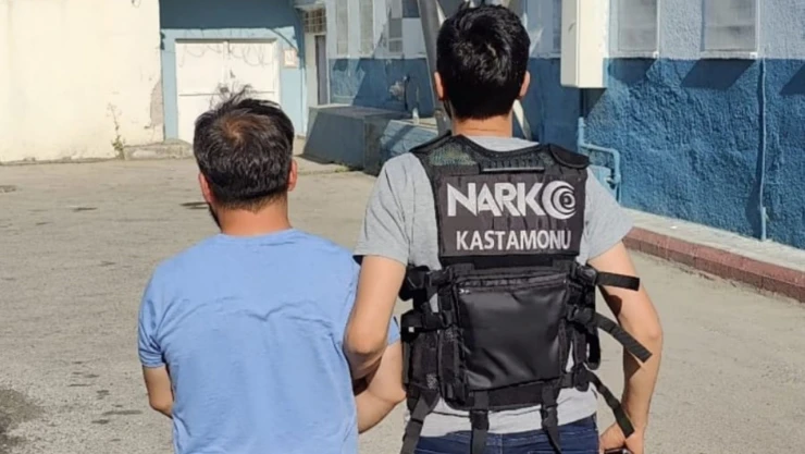 Uyuşturucu Ticareti Zanlısı Yakalandı