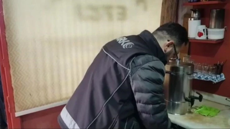 Uyuşturucuyu 'Kübra, 'Amca' Diye Şifrelemişler