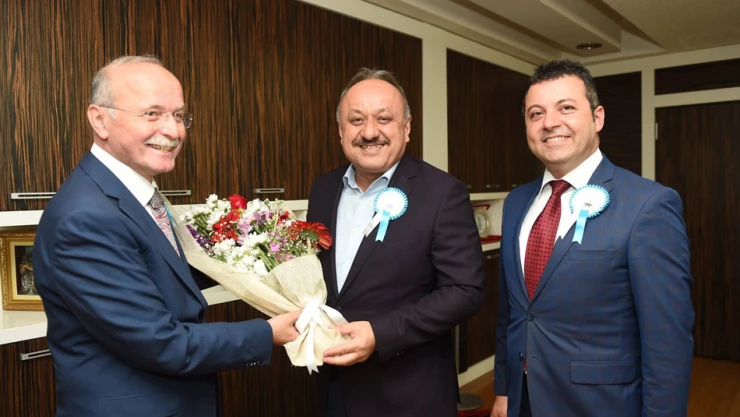 Vakıflar'dan Başkan Babaş'a teşekkür